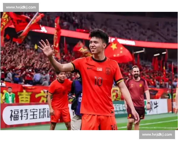 王钰栋：以金靴锋芒，迎澳洲劲旅